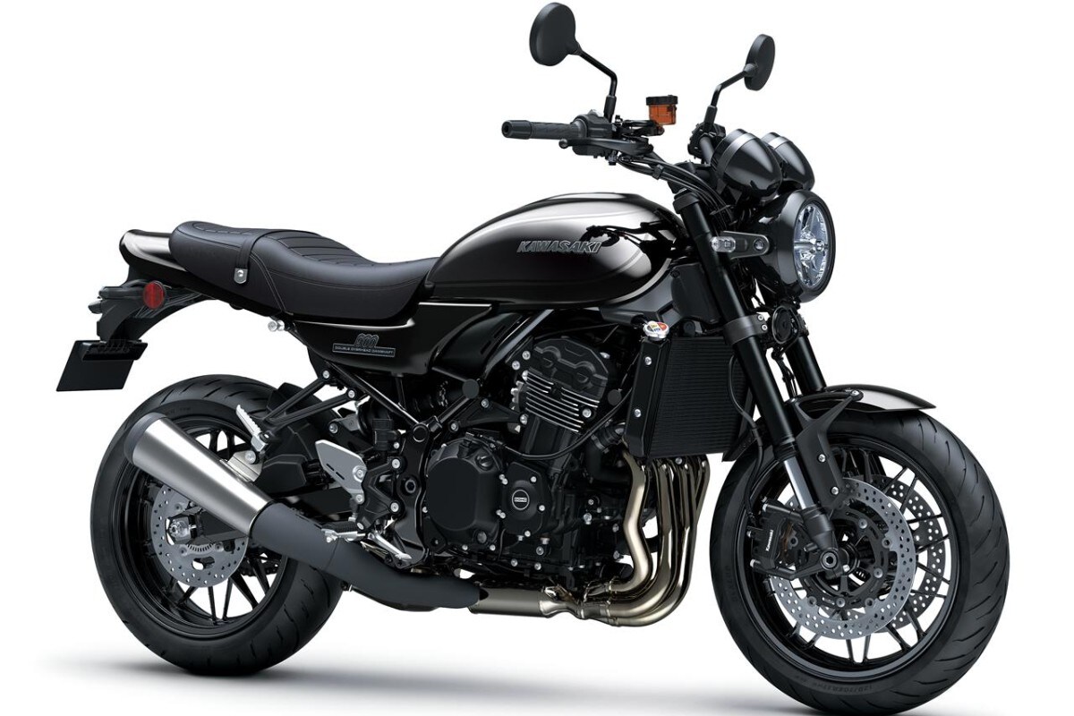 Kawasaki Z900RS Black Ball Edition ZR902ATFCB (BK2)