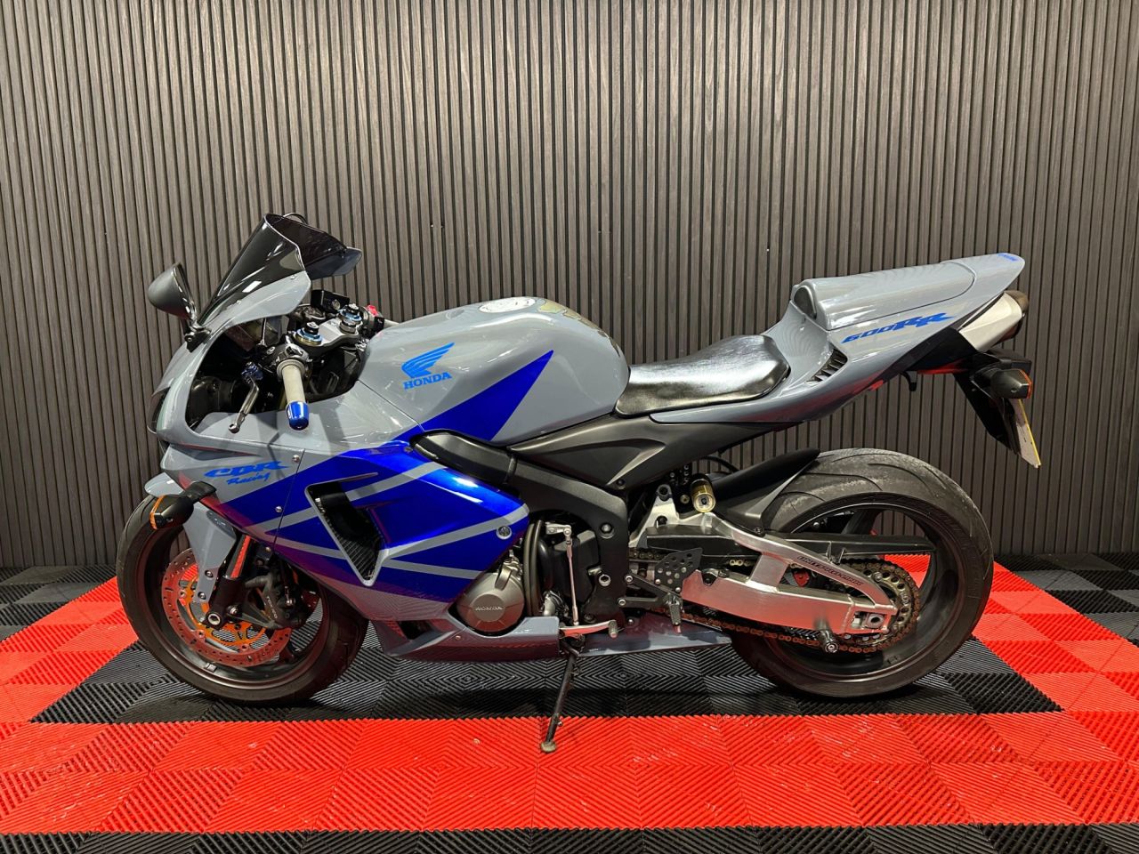 Used Honda CBR600RR for sale - 78434939: Photo 11