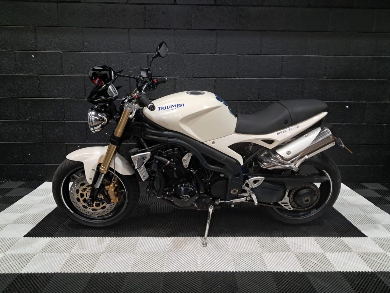 Used Triumph Speed Triple 1050 for sale - 78435416: Photo 10