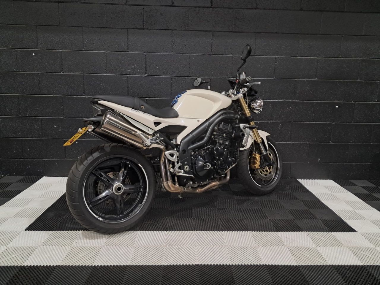 Used Triumph Speed Triple 1050 for sale - 78435416: Photo 12