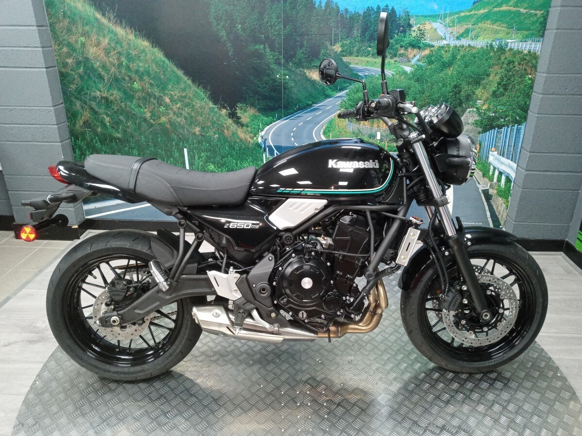Kawasaki Z650 RS