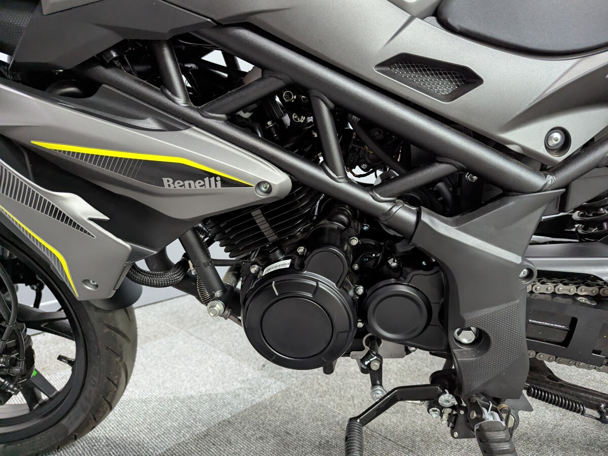 Benelli BN125 • EX DISPLAY •