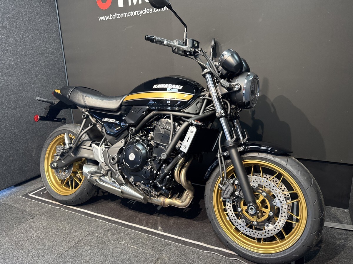 Kawasaki Z650 RS ER650RRSFBB