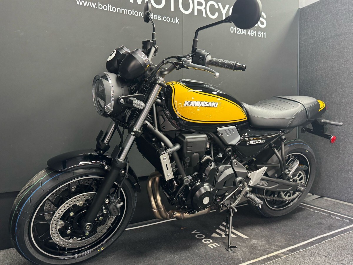 Kawasaki Z650 RS ER650RRSFBB