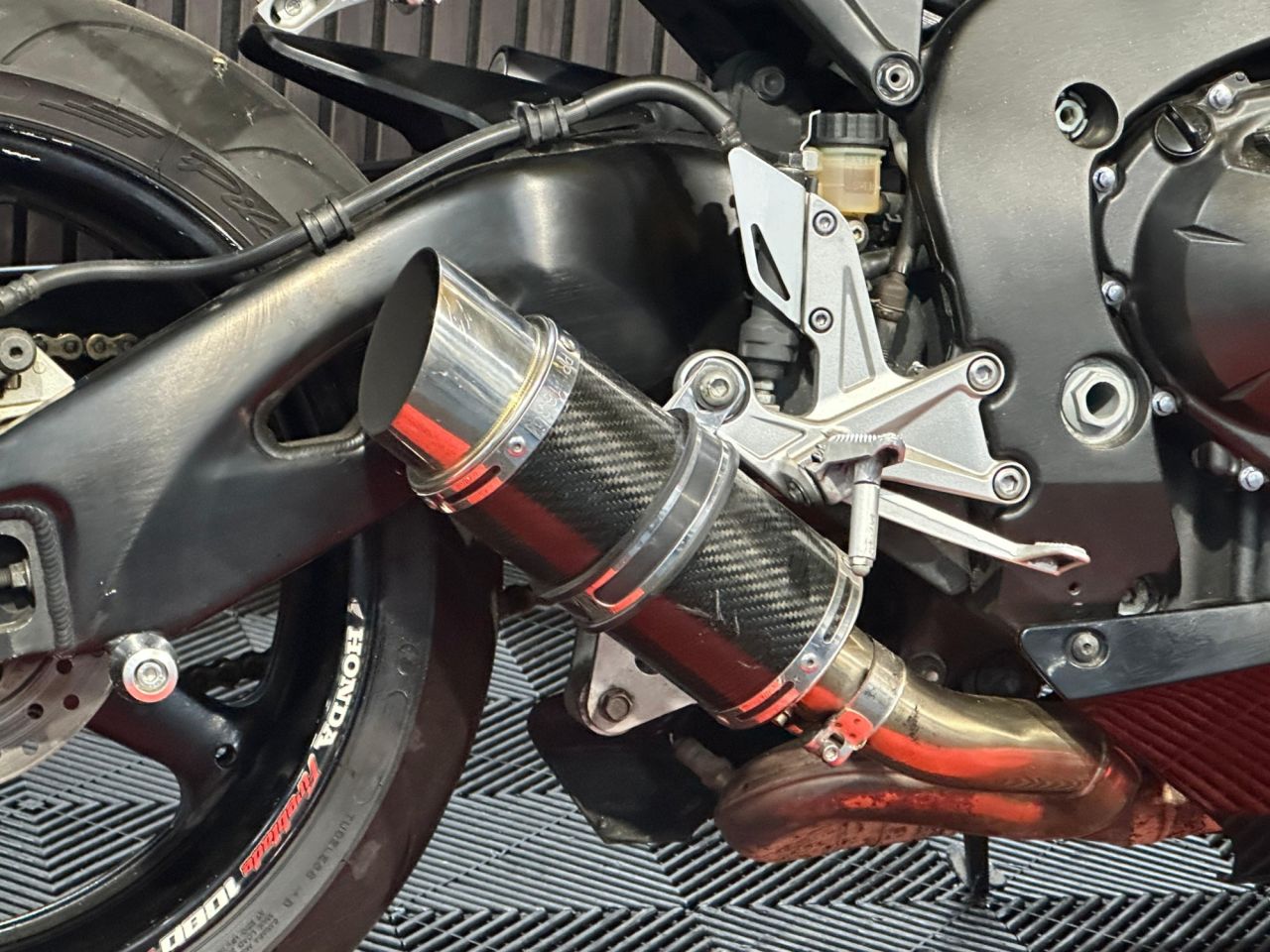 Used Honda CBR1000RR Fireblade for sale - 78435153: Photo 18