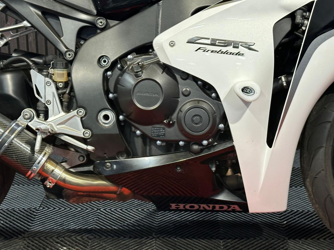 Used Honda CBR1000RR Fireblade for sale - 78435153: Photo 20