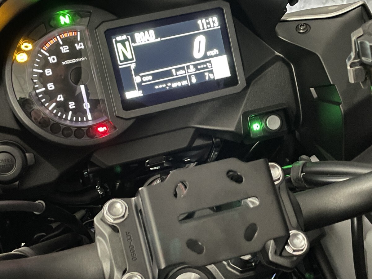 Kawasaki Versys 1000-S Grand Tourer KLZ1000ERFNN BK1/GY1