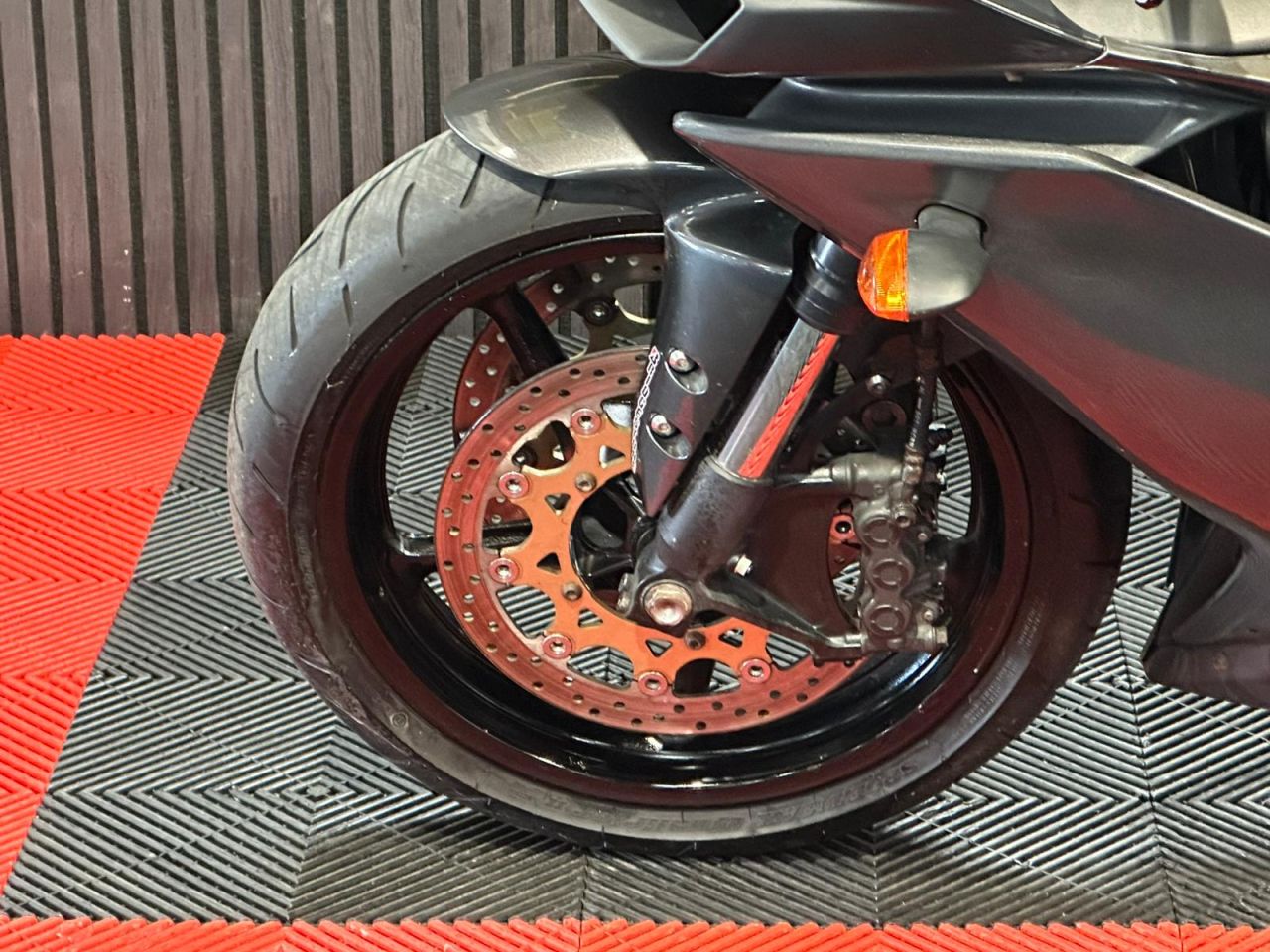 Used Yamaha R1 for sale - 78552440: Photo 17