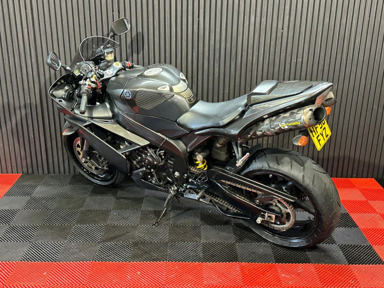 Used Yamaha R1 for sale - 78552440: Photo 8