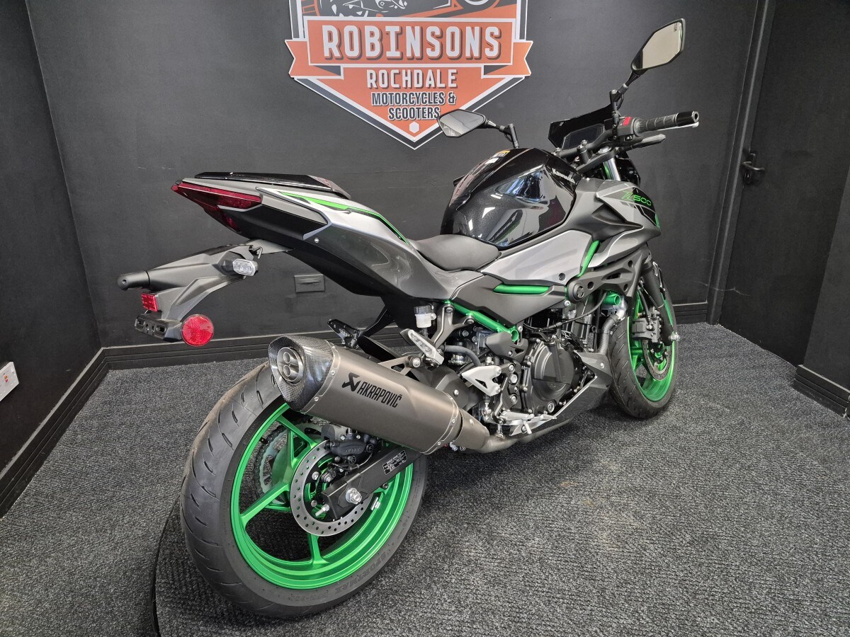 Kawasaki Z500 SE Performance