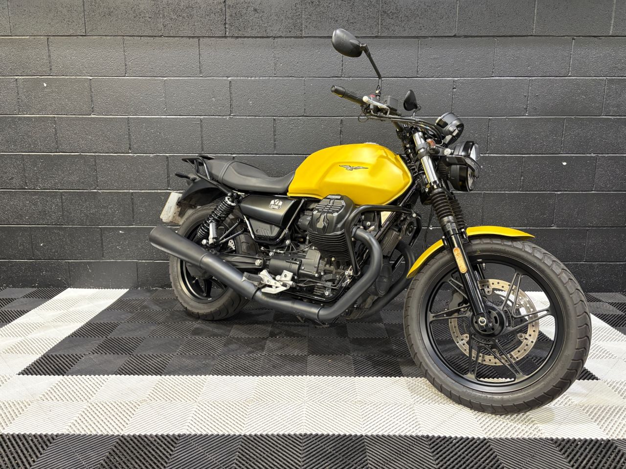 Used Moto Guzzi V7 for sale - 78435539: Photo 5
