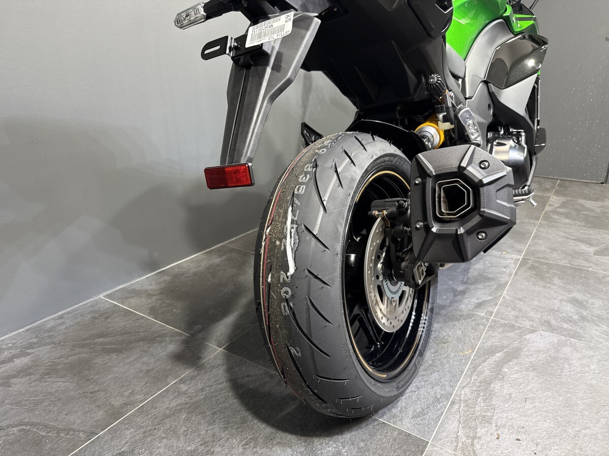 Kawasaki Ninja 1100SX SE ZX1100JSFAN