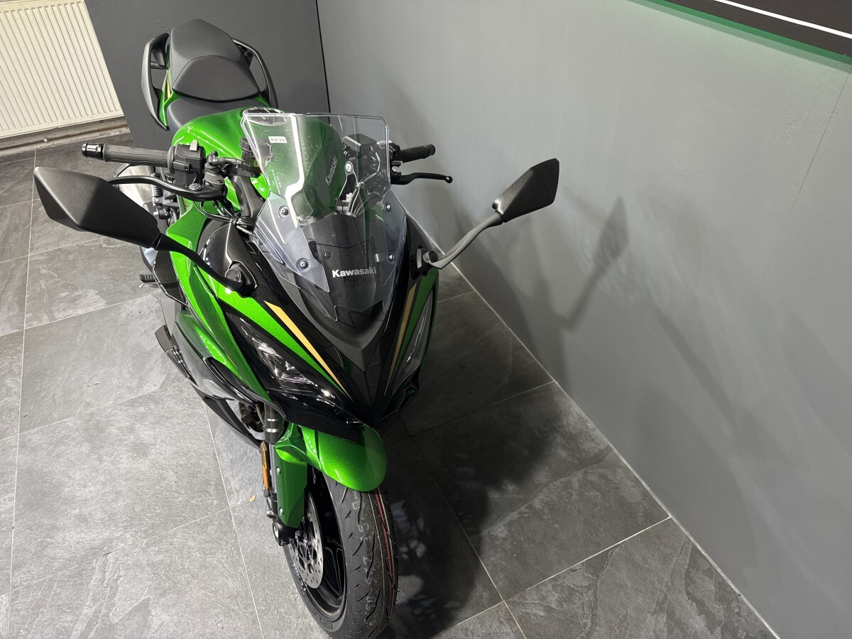 Kawasaki Ninja 1100SX SE ZX1100JSFAN