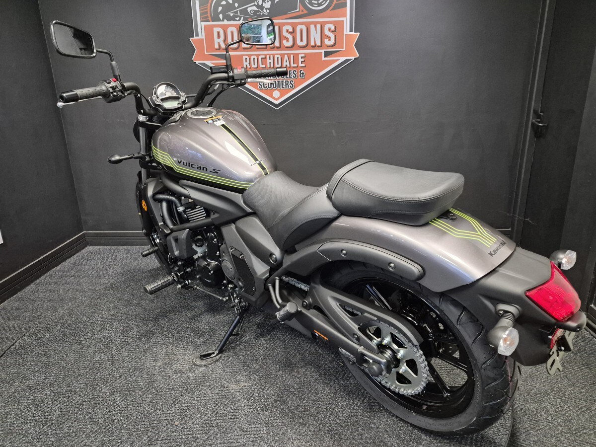 Kawasaki Vulcan S EN650MTFNN (BK1) / MTFAN (GY1)