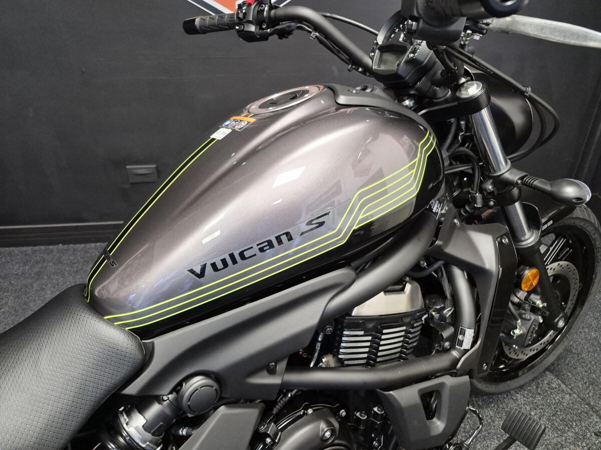 Kawasaki Vulcan S EN650MTFNN (BK1) / MTFAN (GY1)
