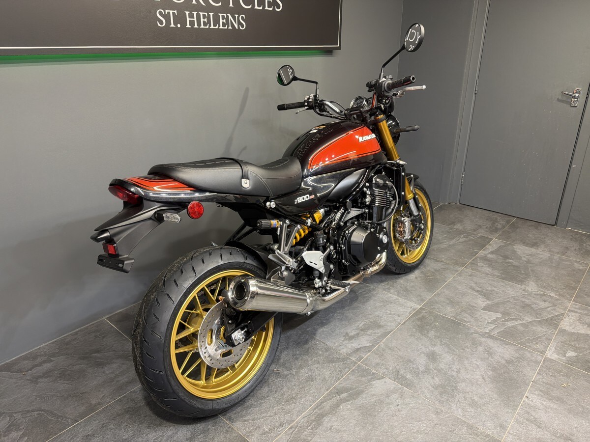 Kawasaki Z900RS SE ZR902BTFNB (BK1)