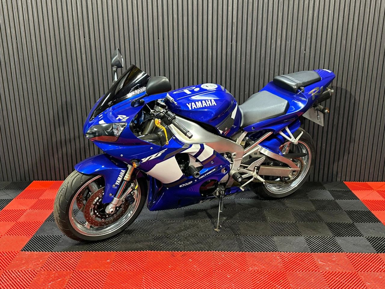 Used Yamaha R1 for sale - 78435501: Photo 10