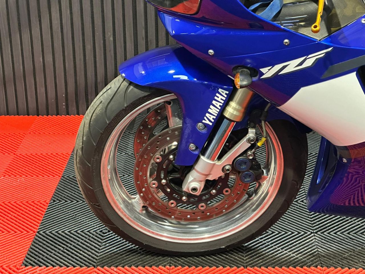 Used Yamaha R1 for sale - 78435501: Photo 17
