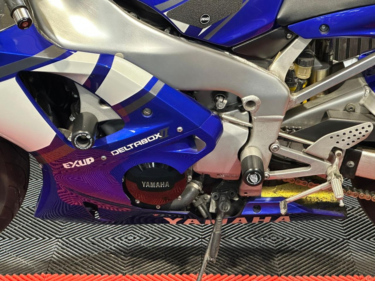 Used Yamaha R1 for sale - 78435501: Photo 18
