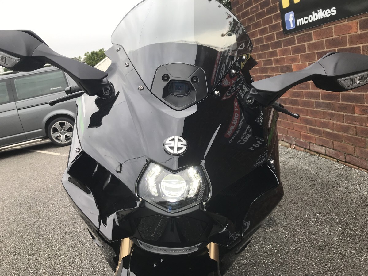 Kawasaki Ninja H2SX Performance Tourer ZX1002PPFNN BK1