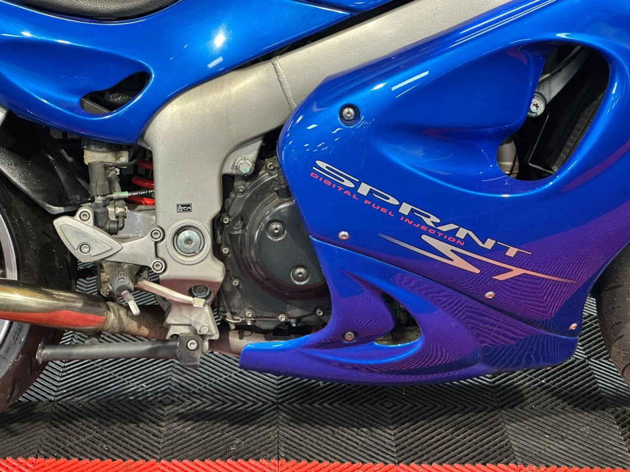 Used Triumph Sprint ST 955 for sale - 78736886: Photo 14