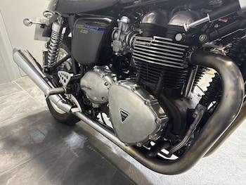 Used Triumph THRUXTON 2014 for sale - bike-77866791: Photo