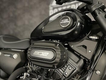 Used Keeway V-Cruise 302C undefined for sale - bike-77868848: Photo