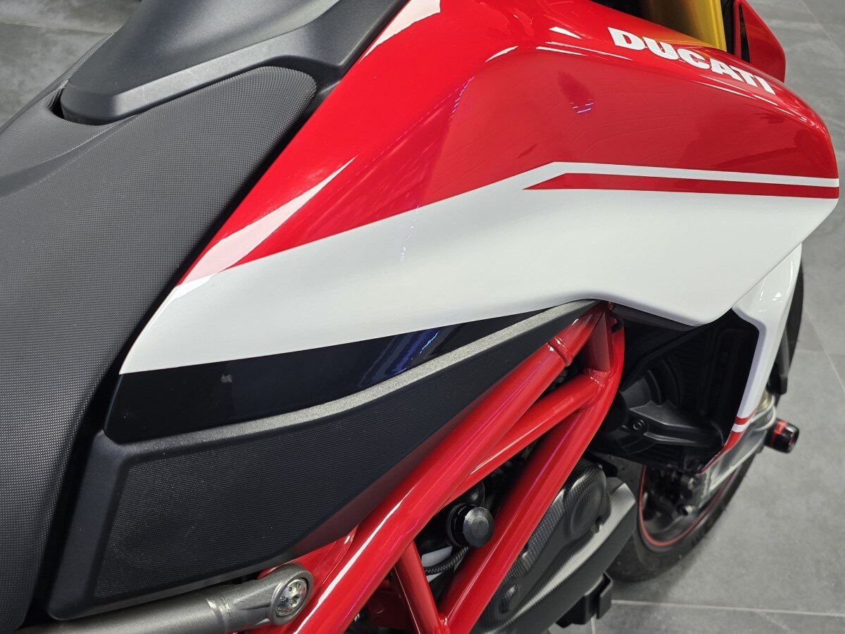 Ducati HYPERMOTARD 950 SP