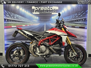 Used Ducati HYPERMOTARD 950 SP 2020 for sale - bike-77865893: Photo