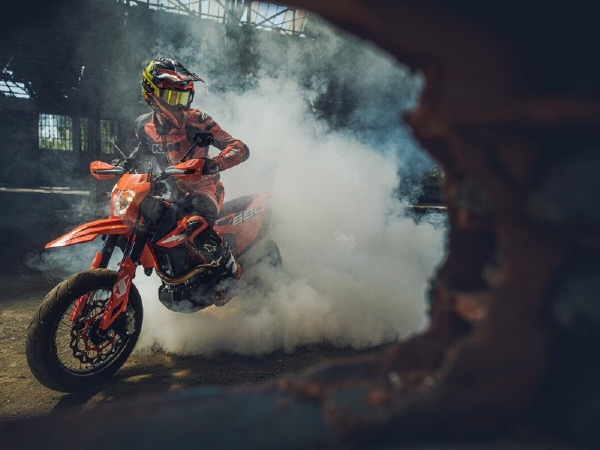 KTM 690 SMC R