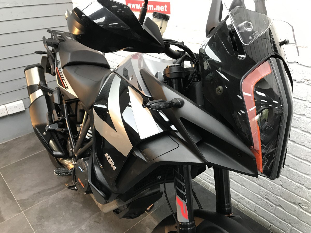 KTM 1290 SUPER ADVENTURE S