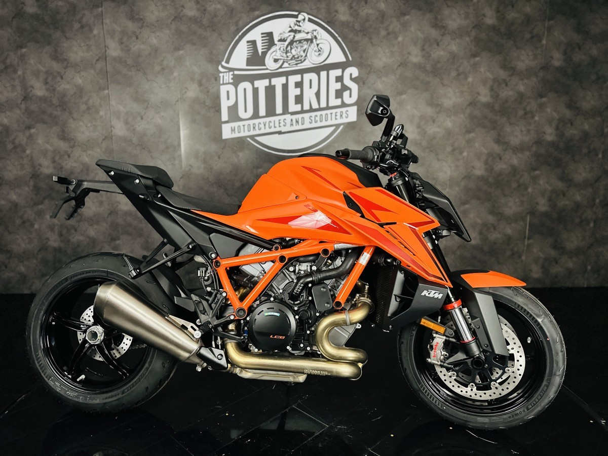 KTM 1390 Superduke R