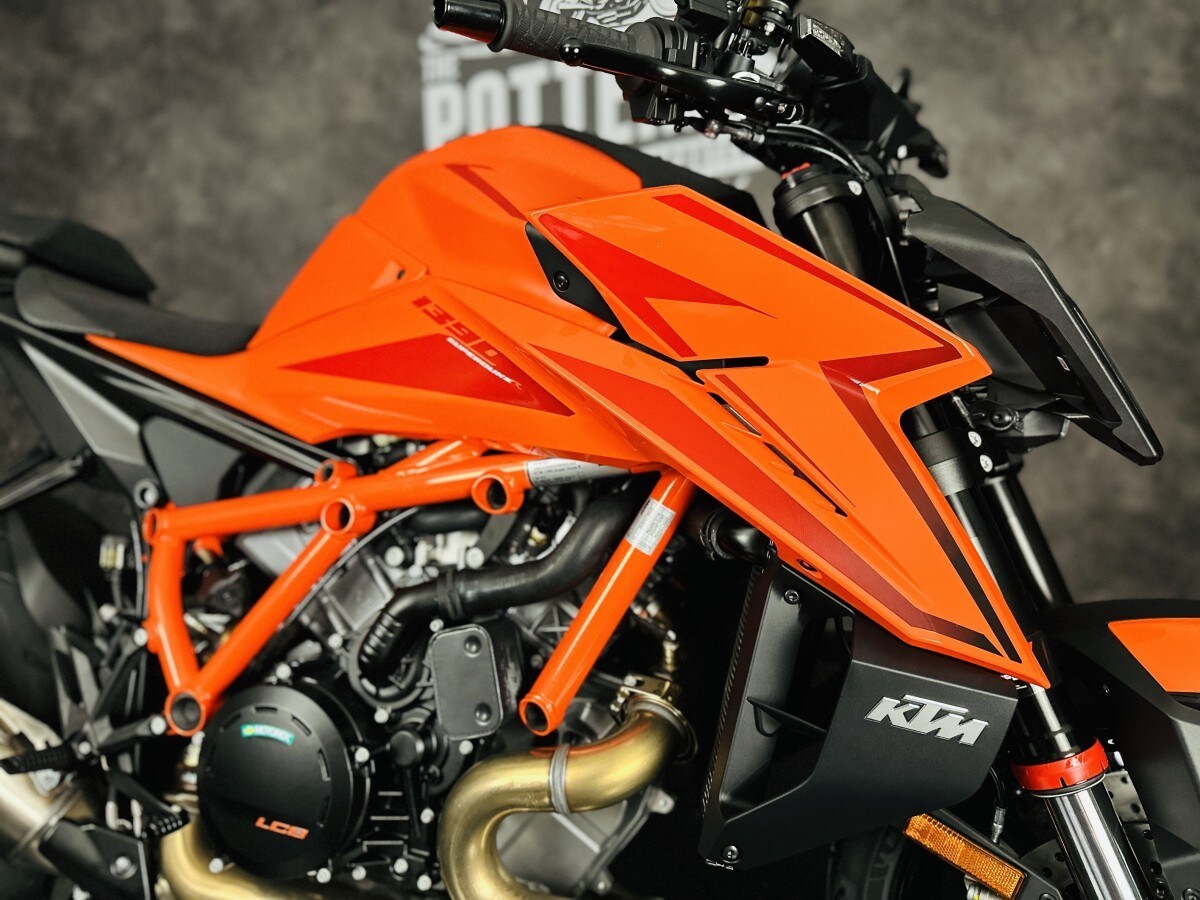 KTM 1390 Superduke R