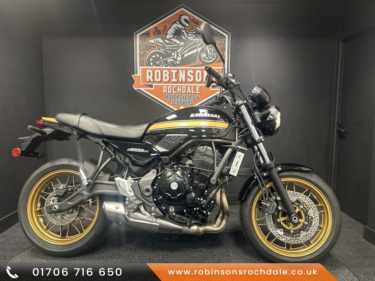 Kawasaki Z650 RS 2025