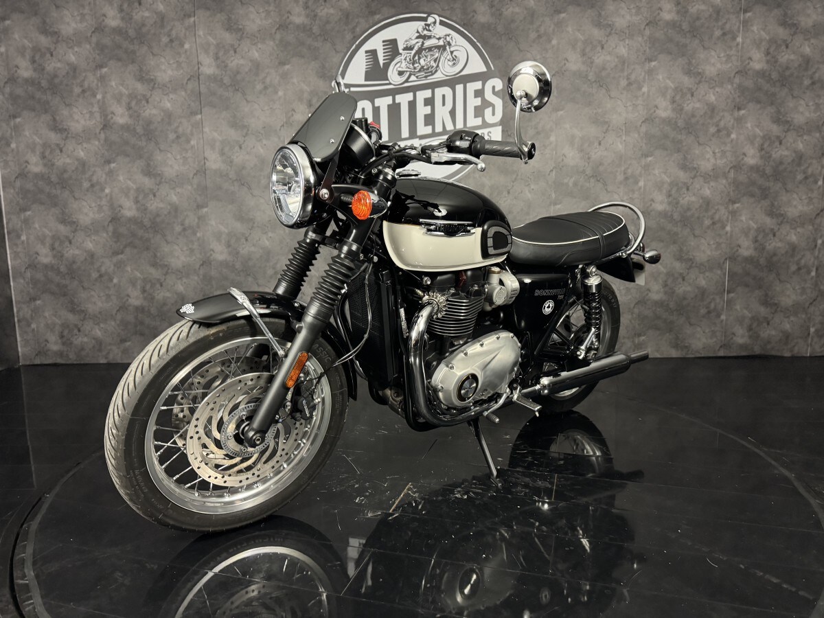 Triumph BONNEVILLE T120