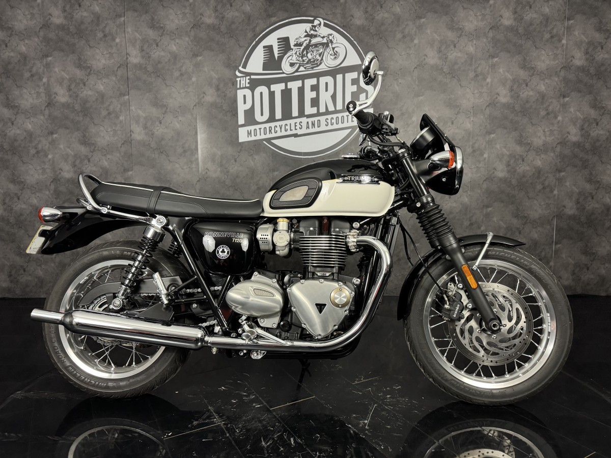 Triumph BONNEVILLE T120