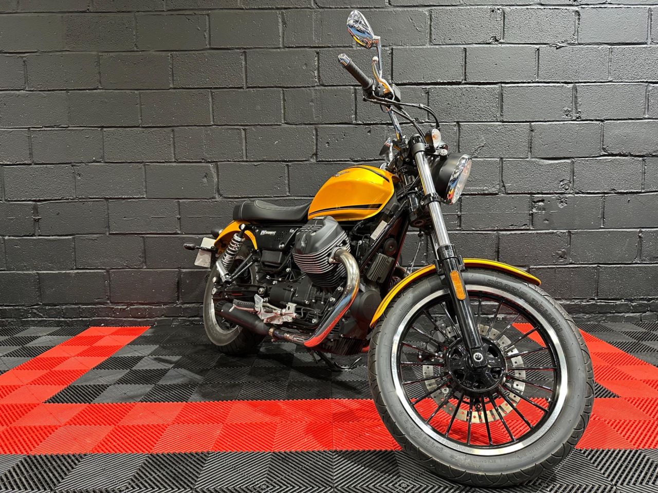 Used Moto Guzzi V9 for sale - 78434386: Photo 5
