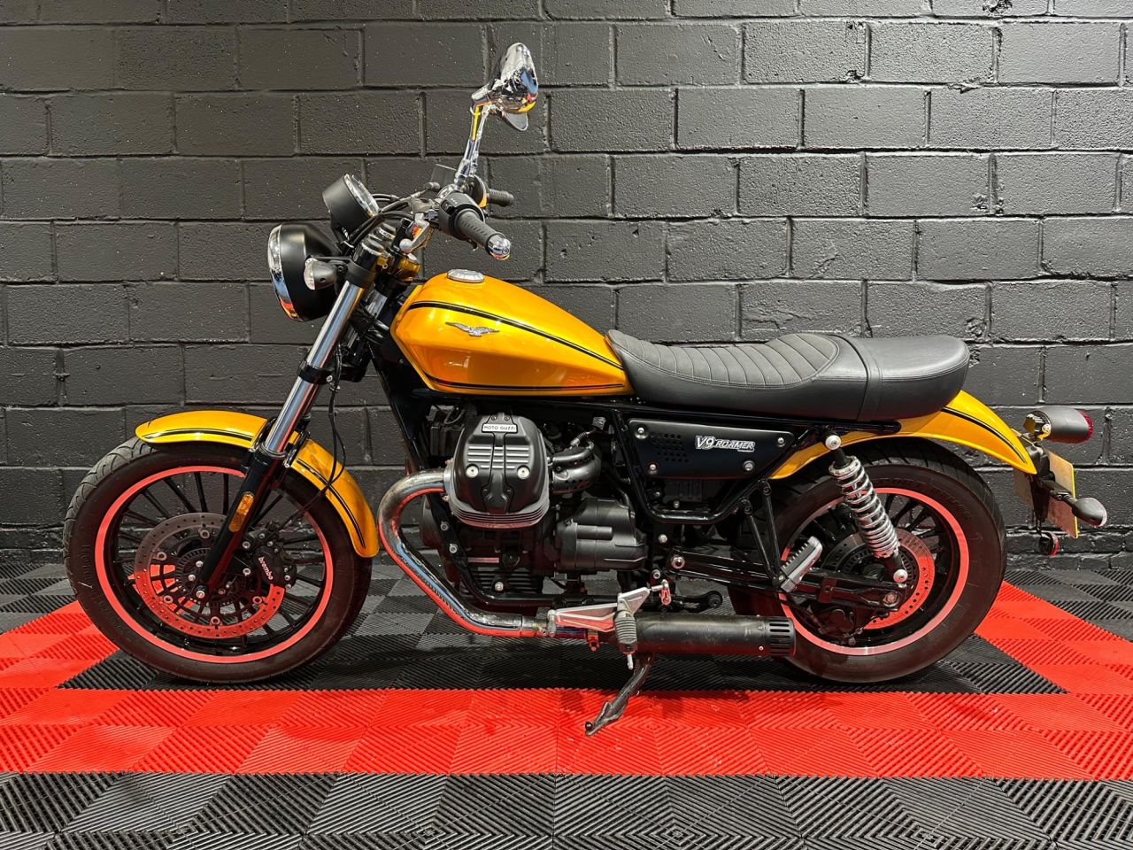 Used Moto Guzzi V9 for sale - 78434386: Photo 8