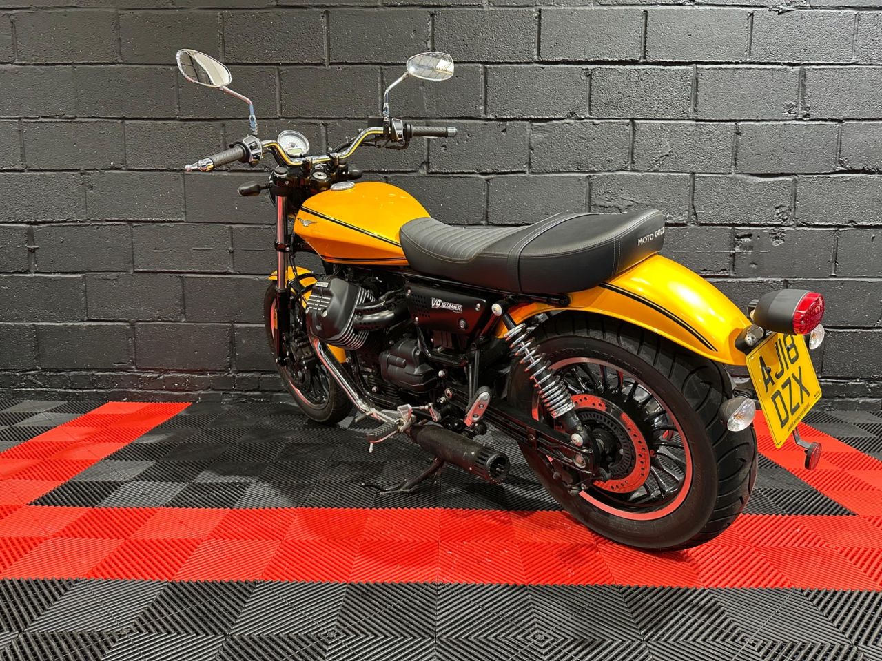 Used Moto Guzzi V9 for sale - 78434386: Photo 9