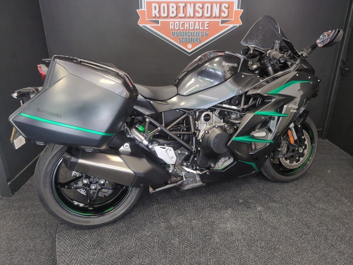 Kawasaki H2 SX Tourer