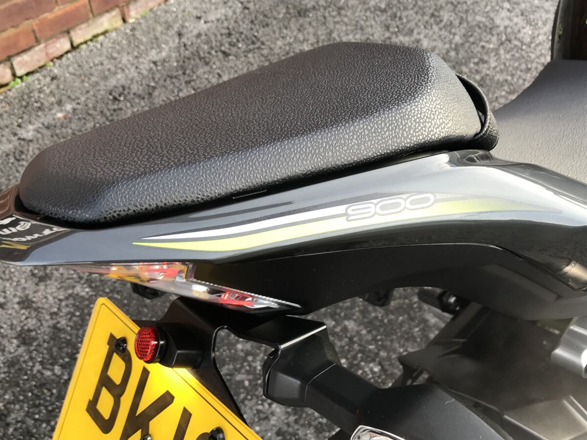 Kawasaki Z900 ZR 900 BJF