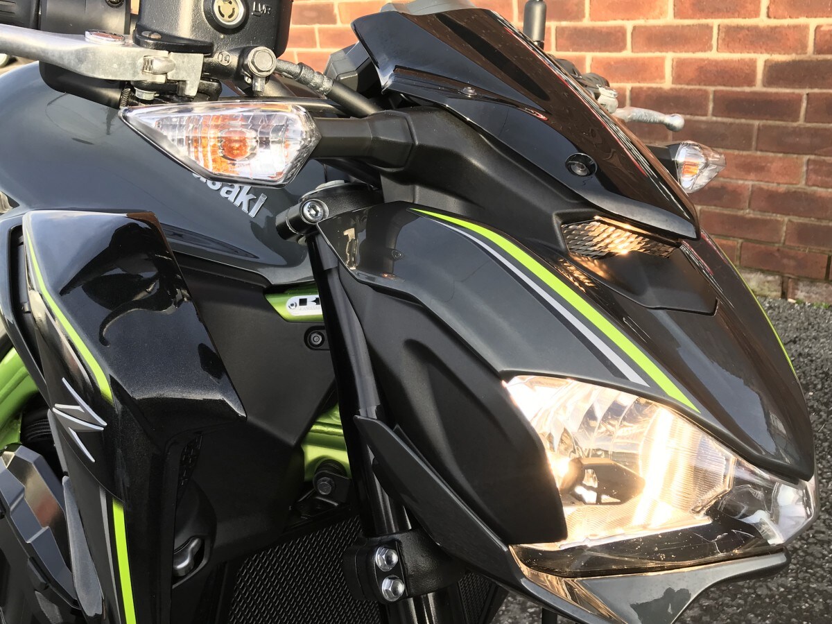 Kawasaki Z900 ZR 900 BJF