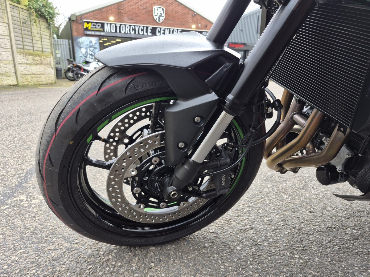 Kawasaki ZR900SSFAN Z900 EX-DEMO