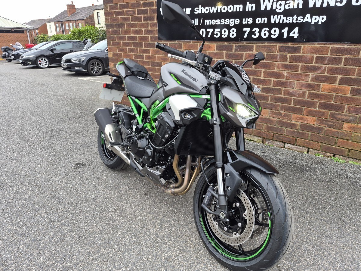 Kawasaki ZR900SSFAN Z900 EX-DEMO