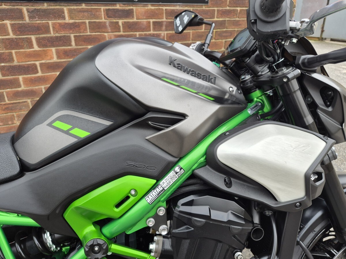 Kawasaki ZR900SSFAN Z900 EX-DEMO