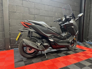 Used Honda Forza 125 undefined for sale - bike-78434953: Photo