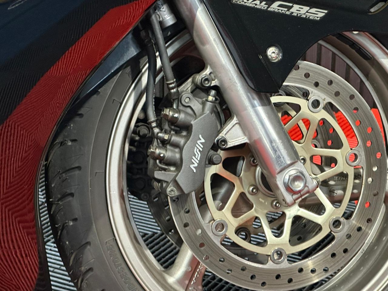 Used Honda CBR1100XX Super Blackbird for sale - 78434753: Photo 24