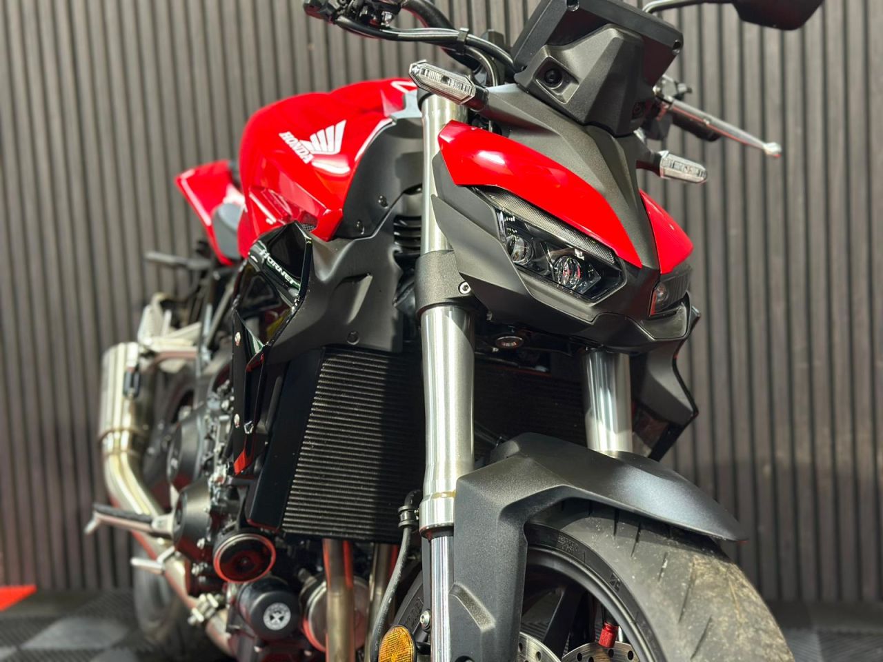 Used Honda CB1000 Hornet for sale - 78435789: Photo 12