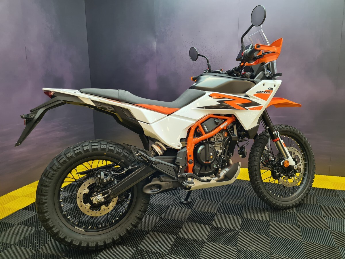 KTM 390 ADVENTURE R