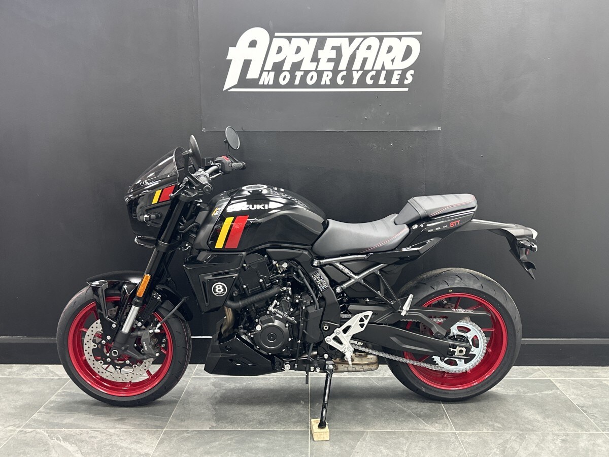 Suzuki GSX-8TT
